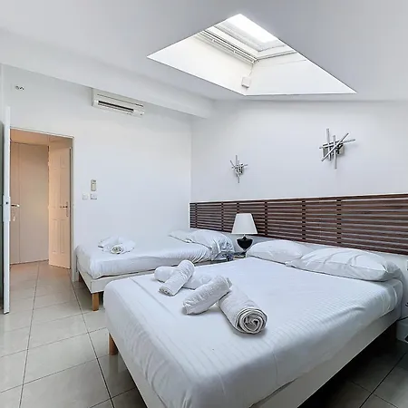 Intuition - Centre - 6-8 Couchages * Cannes