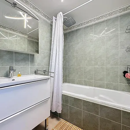 Intuition - Centre - 6-8 Couchages