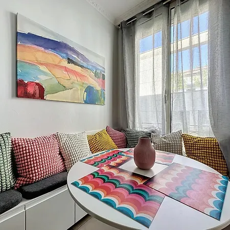 Intuition - Centre - 6-8 Couchages